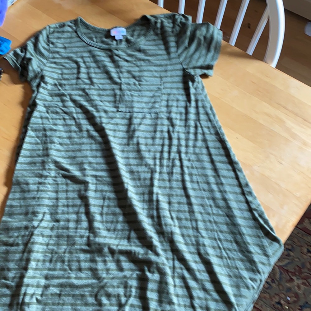 Small lularoe dress